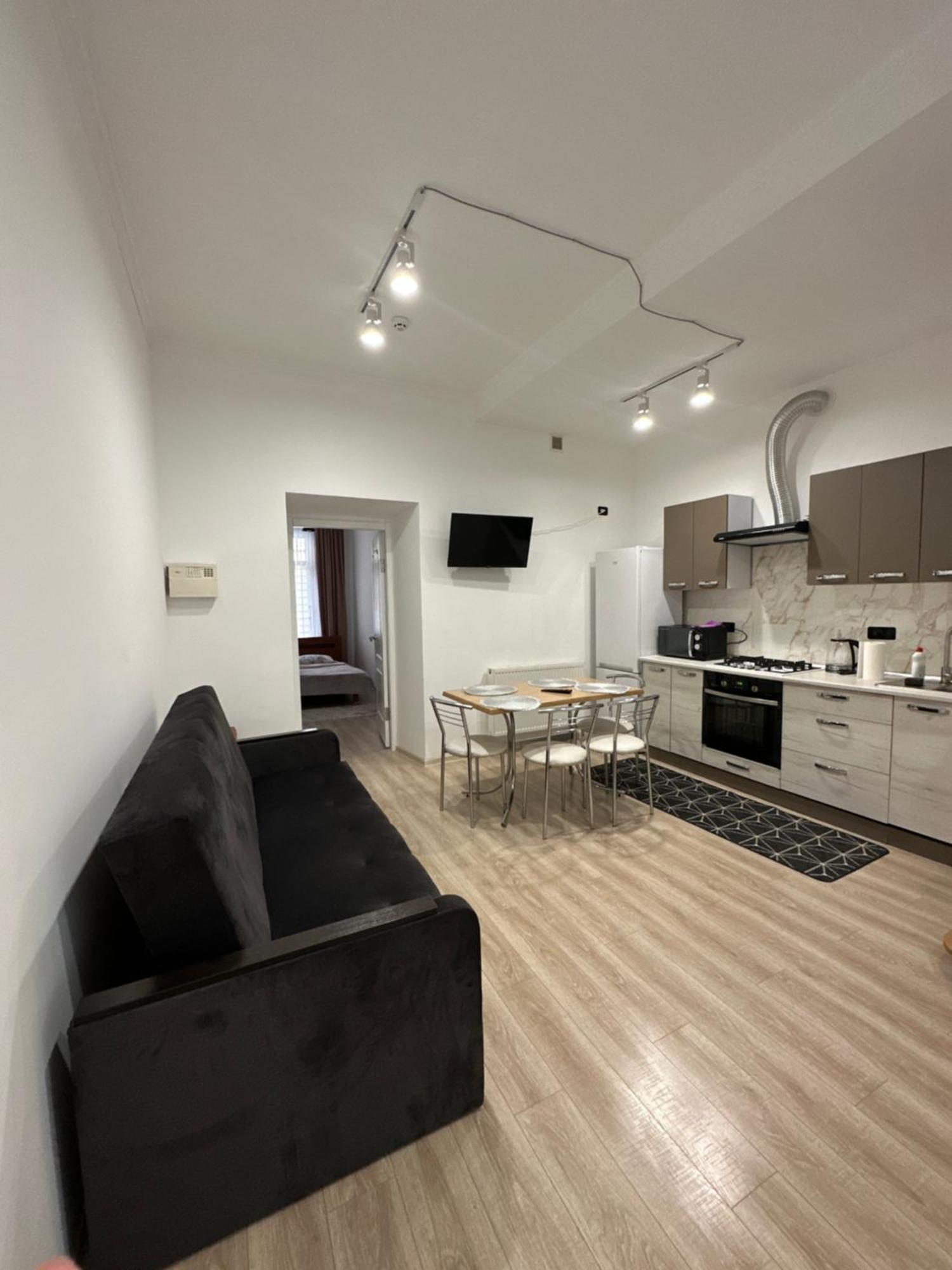 Levvv Apartment Lviv Exterior photo